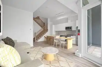 200 Deerfield Road Unit# 110 Newmarket Ontario L3Y 0G8