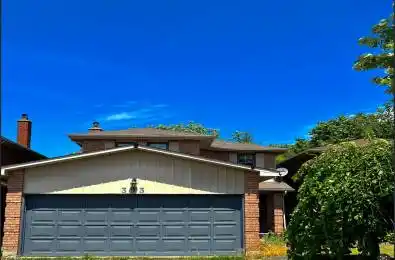 393 Pickering Crescent Newmarket Ontario L3Y 8G8