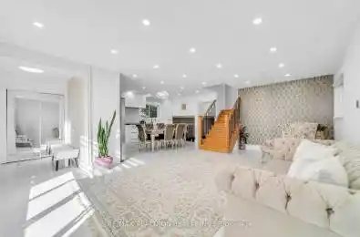 4 Boulding Drive Aurora Ontario L4G 2V7