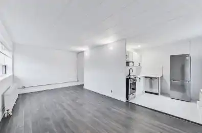 325 Sammon Avenue Unit# 201 Toronto E03 Ontario M4J 2A1