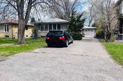 157 Sussex Avenue Richmond Hill Ontario L4C 2E9