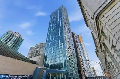 8 The Esplanade Street Unit# 5210 Toronto C08 Ontario M5E 0A6