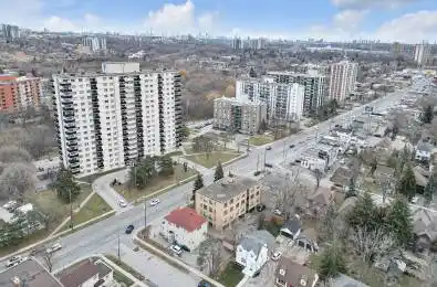 1834 JANE Street Toronto W04 Ontario M9N 2T4