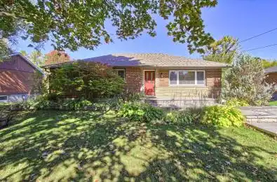 52 Farr Avenue East Gwillimbury Ontario L0G 1V0