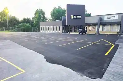 4536 PORTAGE Road Unit# 1B & 7 Niagara Falls Ontario L2E 6A8