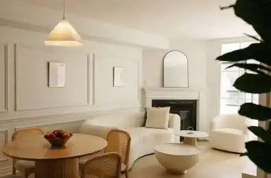 1 Ripley Avenue Unit# 302 Toronto W01 Ontario M6S 4Z6