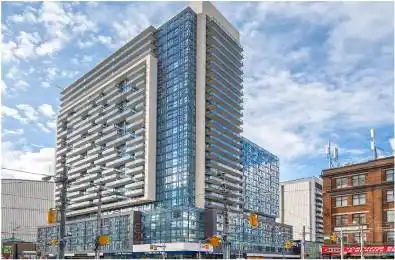 570 Bay Street Unit# 1401 Toronto C01 Ontario M5G 0B2