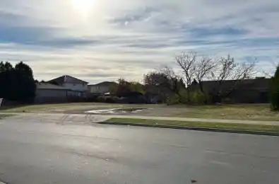 24 Chipman Avenue Hamilton Ontario L9A 2S9