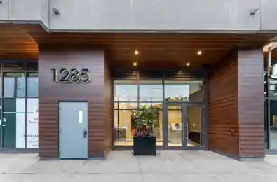 1285 Queen Street Unit# 102 Toronto E01 Ontario M4L 1C2