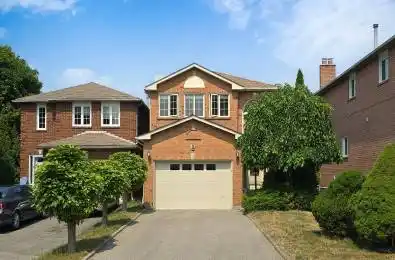9 Cranston Manor Court Toronto E08 Ontario M1J 3M7