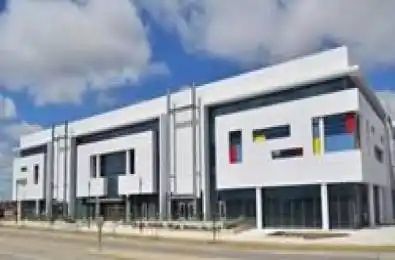 9390 Woodbine Avenue Unit# 312 Markham Ontario L6C 0M5