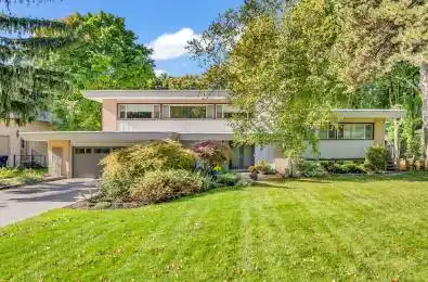 8 Silverdale Crescent Toronto C13 Ontario M3A 3H1