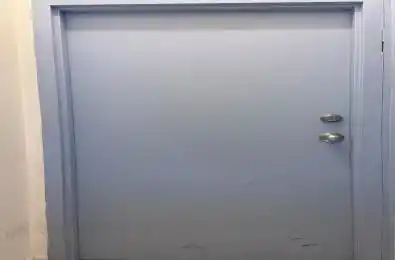 413 Spadina Avenue Unit# 201 Toronto C01 Ontario M5T 2G6