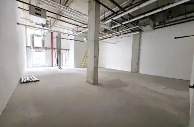 500 Wilson Avenue Unit# 33 Toronto C06 Ontario M3H 0E5