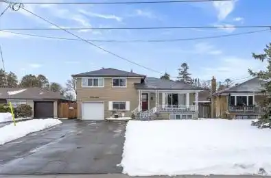 27 Belleglade Court Toronto W05 Ontario M9M 2W3