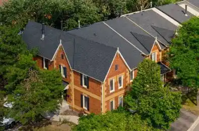 2006 Glenada Crescent Unit# 7 Oakville Ontario L6H 5R9