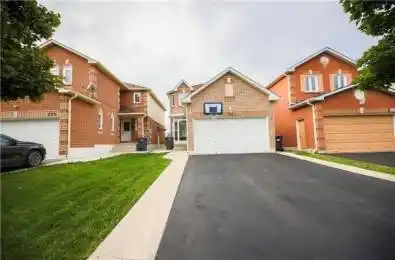 231 Timberlane Drive Brampton Ontario L6Y 4V7