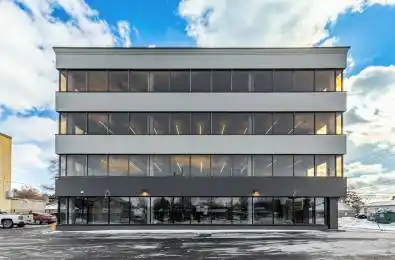 345 Wilson Avenue Unit# 100 Toronto C06 Ontario M3H 5W1