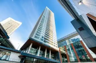 17 Bathurst Street Unit# 810 Toronto C01 Ontario M5V 0N1