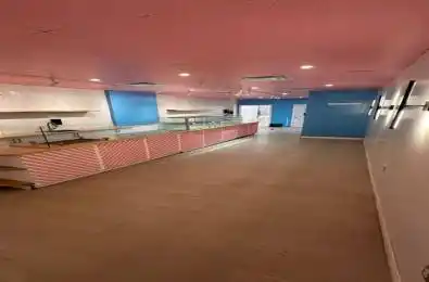 993 Bloor Street Toronto C01 Ontario M6H 1M1