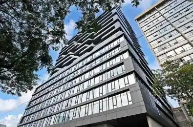 195 McCaul Street Unit# 302 Toronto C01 Ontario M5T 0E5