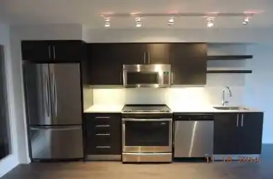 400 Adelaide Street Unit# 316 Toronto C08 Ontario M5A 4S3