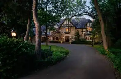 67 Kingsway Crescent Toronto W08 Ontario M8X 2R5