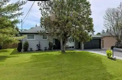 33 Hazelbury Drive King Ontario L0G 1N0
