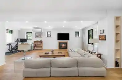 115 Robinson Street Toronto C01 Ontario M6J 1M1