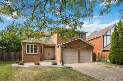 24 Soho Crescent Markham Ontario L3P 7H8