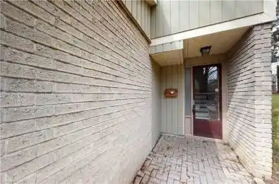 51 Paulander Drive Unit# 43 Kitchener Ontario N2M 5E5