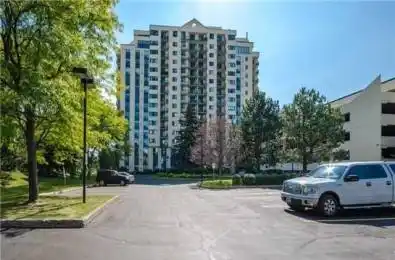 75 Ellen Street Unit# 1111 Barrie Ontario L4N 3A5